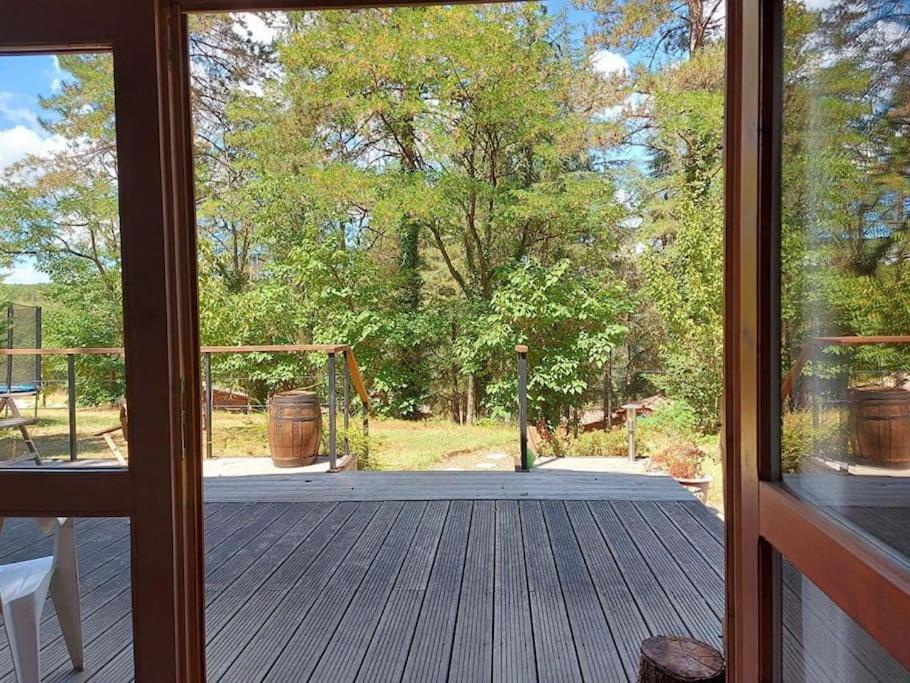 Chalet Au Milieu De La Foret Avec Lac A Proximite Layrac Exteriér fotografie